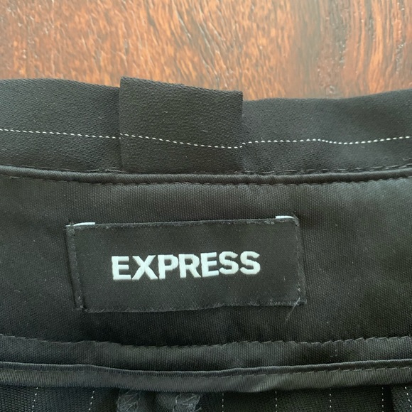 Express Ankle High Rise - Picture 2 of 2